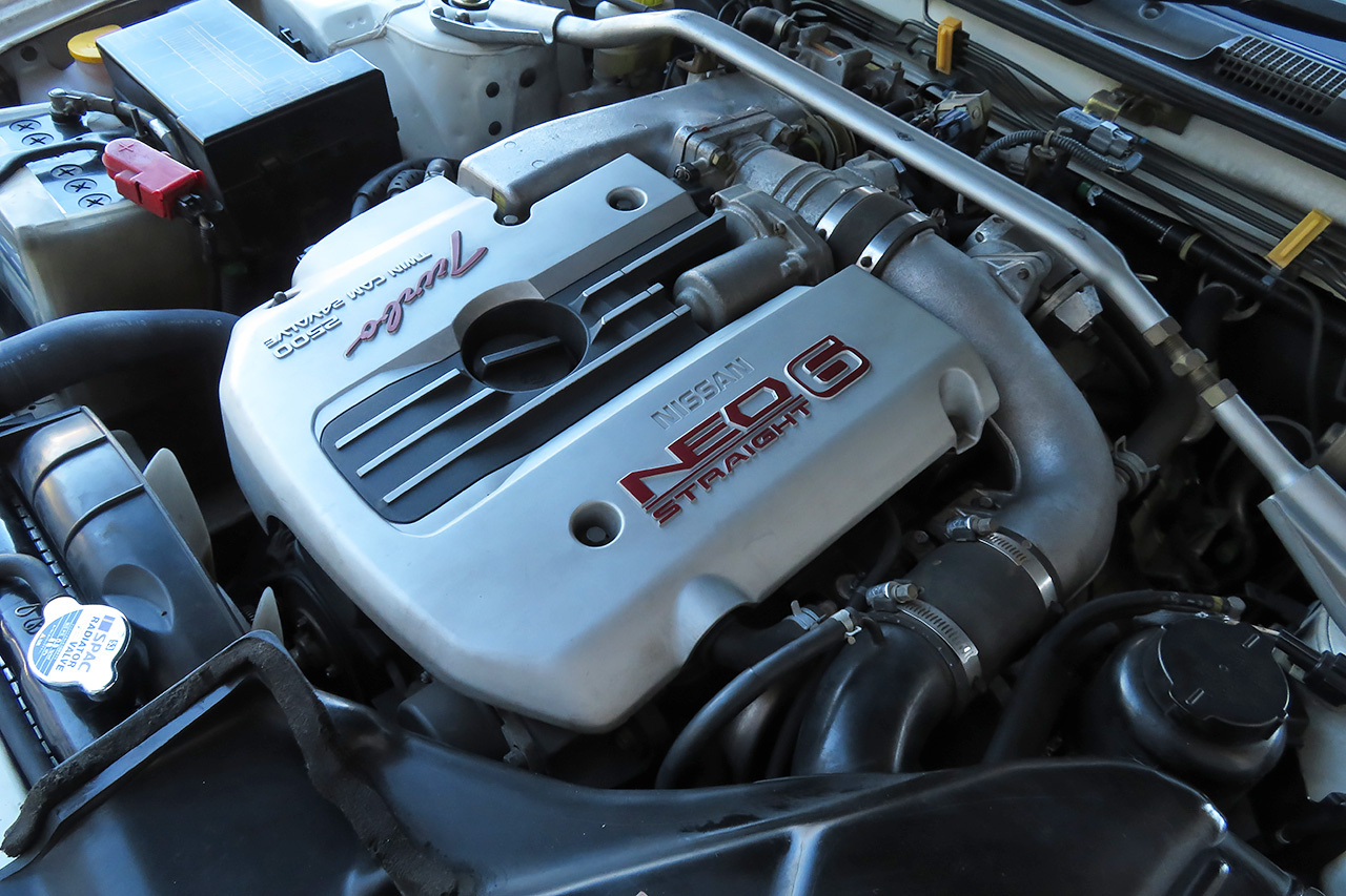 日産 スカイラインクーペ ２５ＧＴターボ