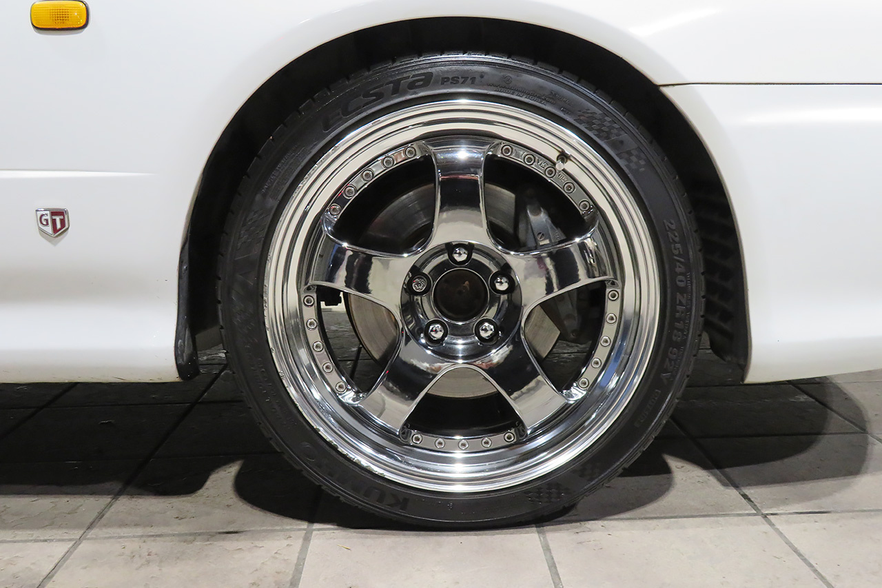 日産 スカイラインクーペ ２５ＧＴターボ