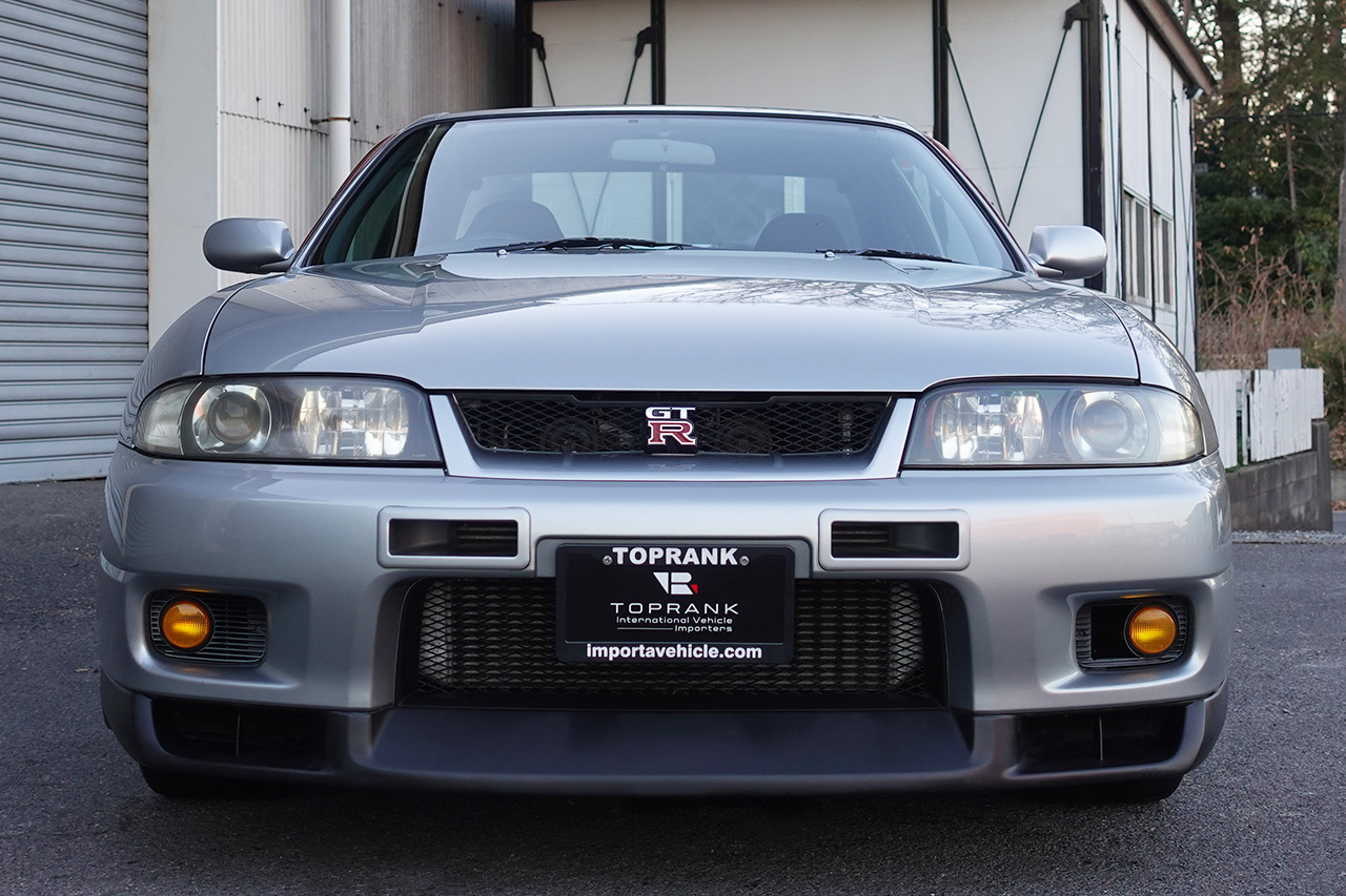 日産 スカイラインGT-R 