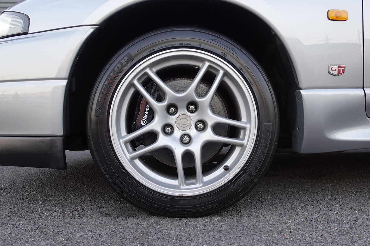 日産 スカイラインGT-R 