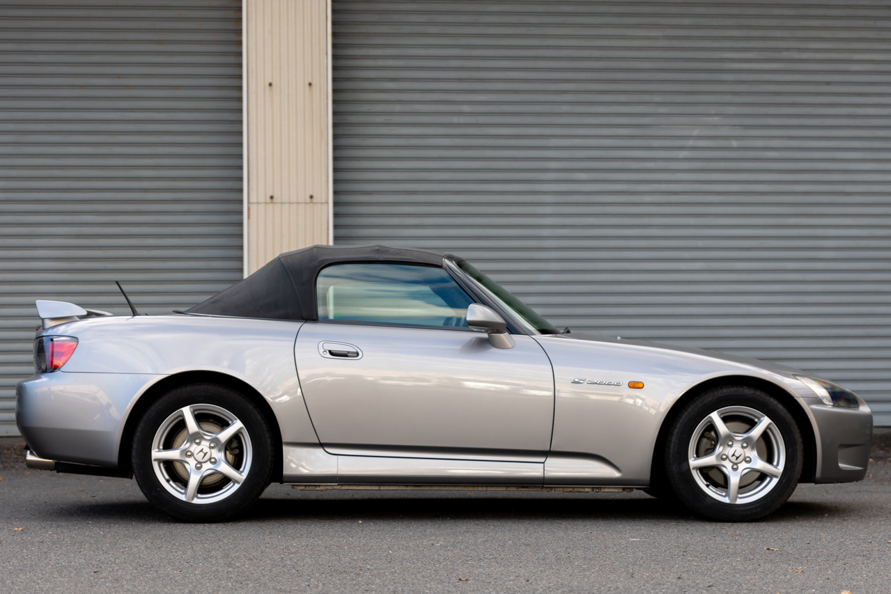 ホンダ S2000 ベースグレード