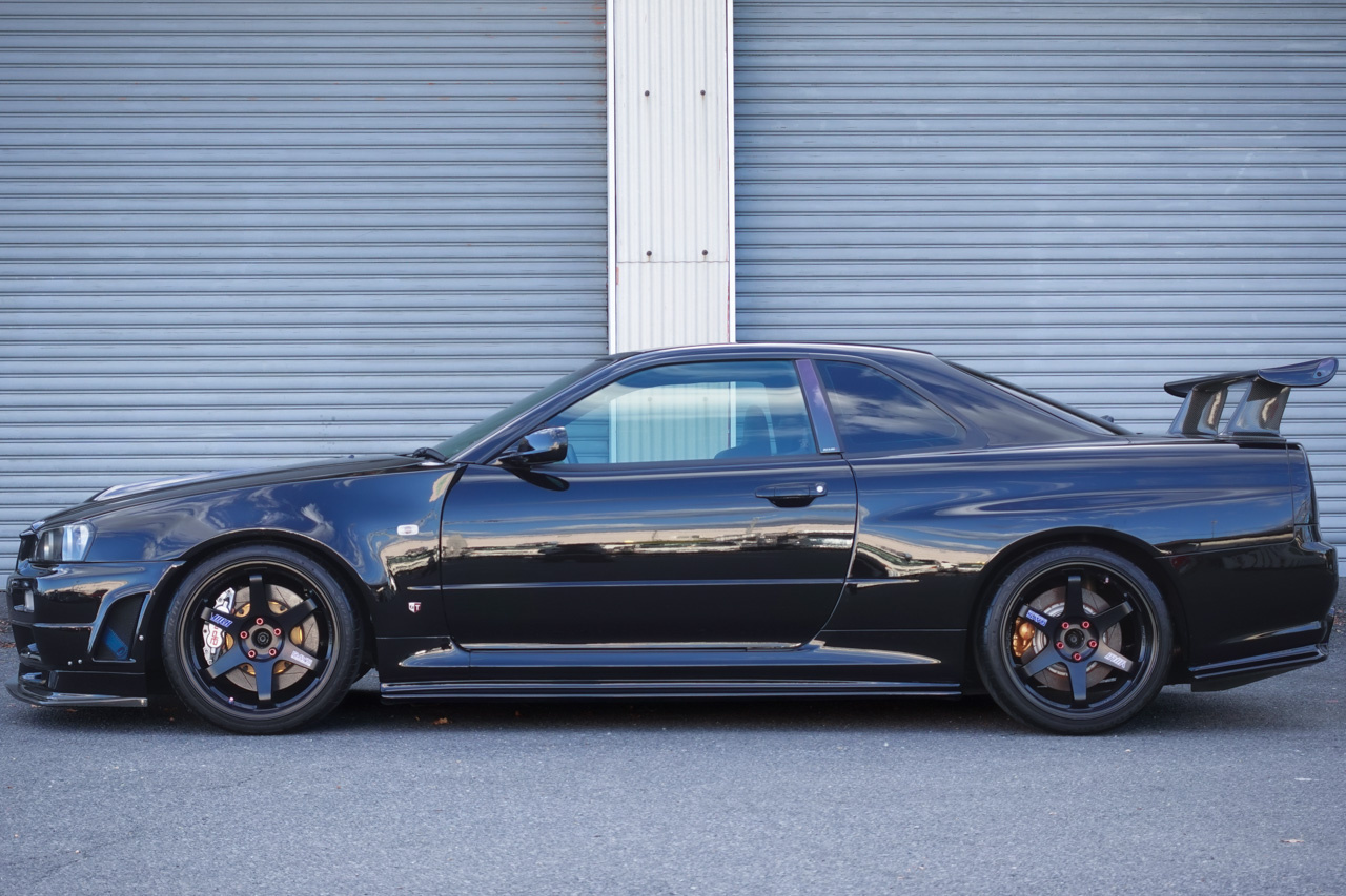 日産 スカイラインGT-R 