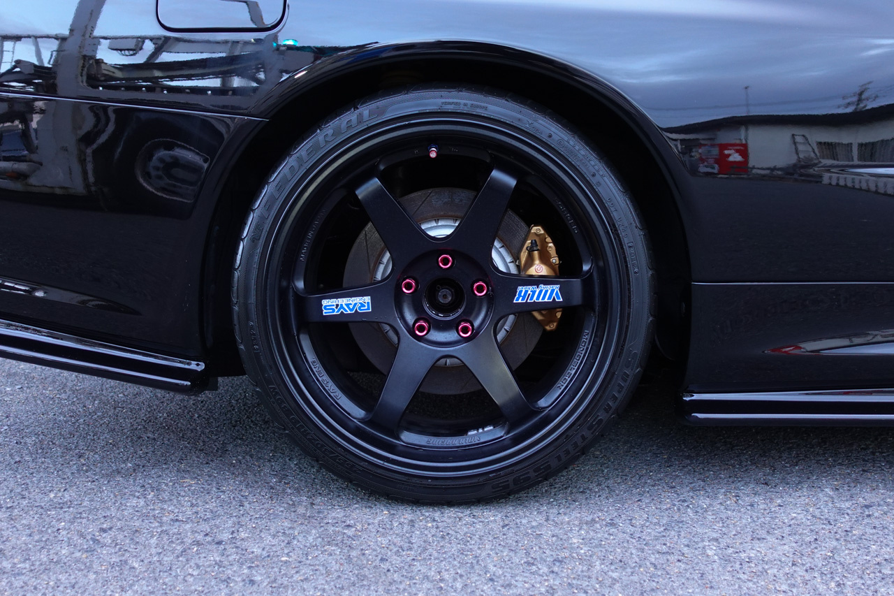 日産 スカイラインGT-R 