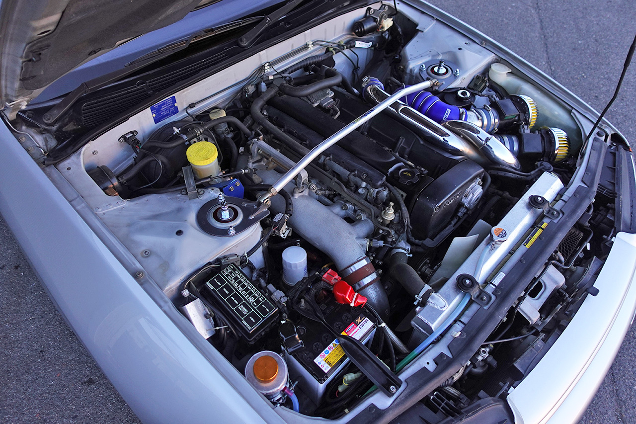 日産 スカイラインGT-R 