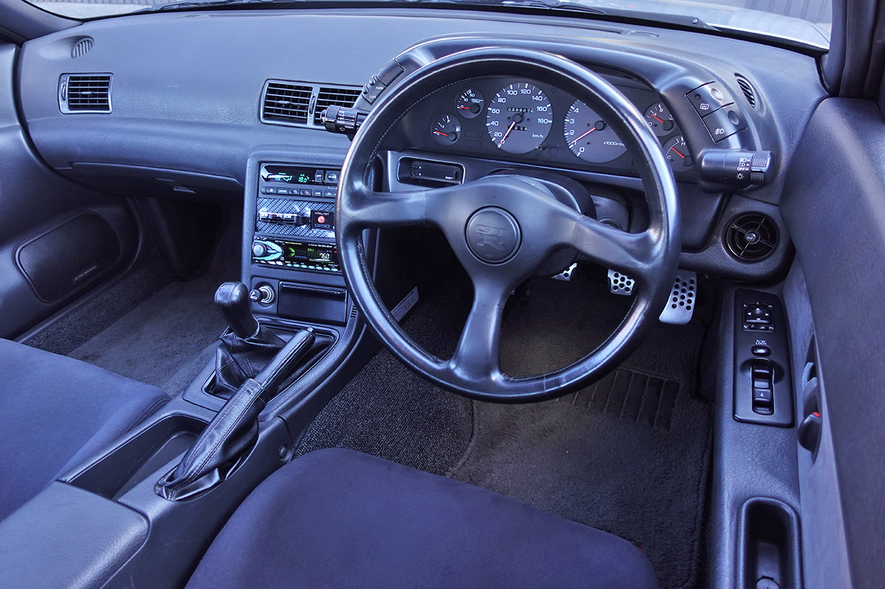 日産 スカイラインGT-R 