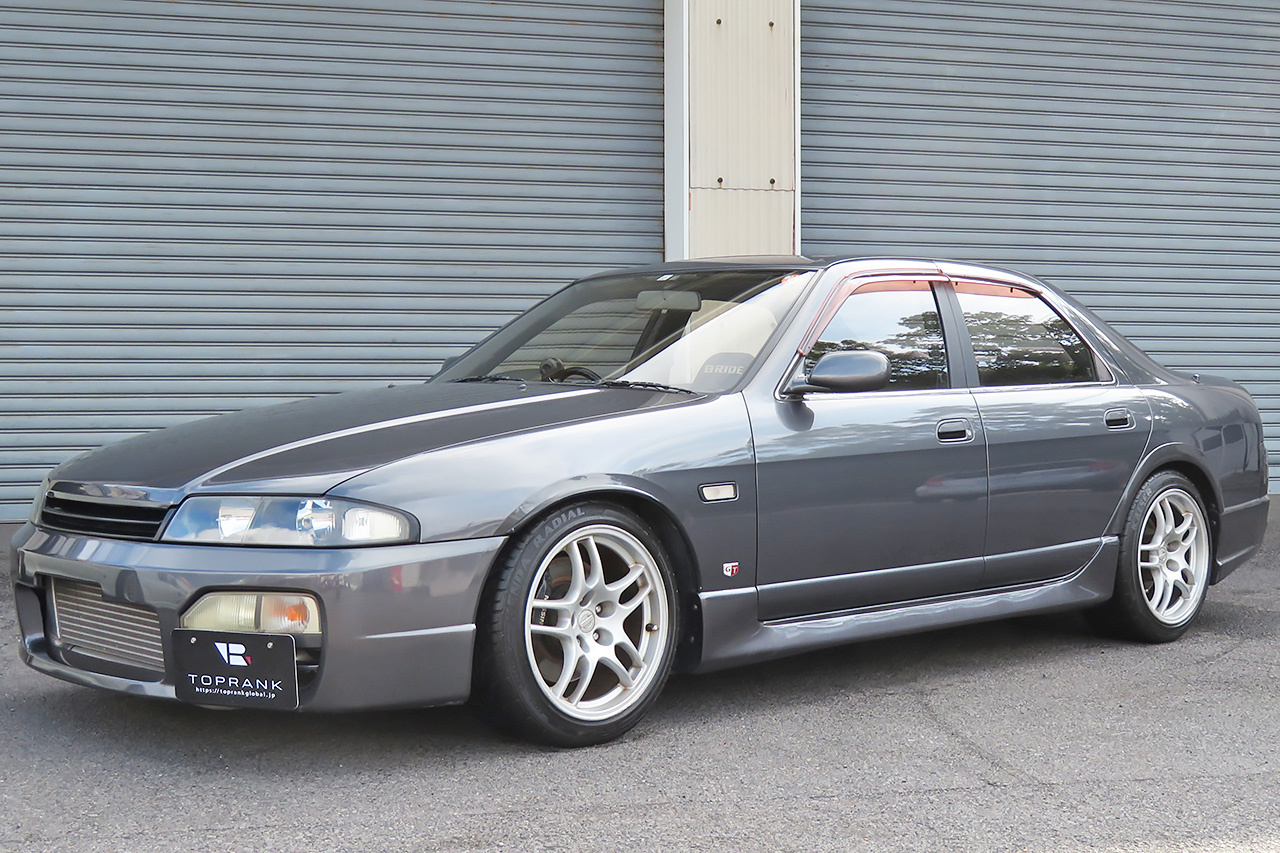 日産 スカイライン 