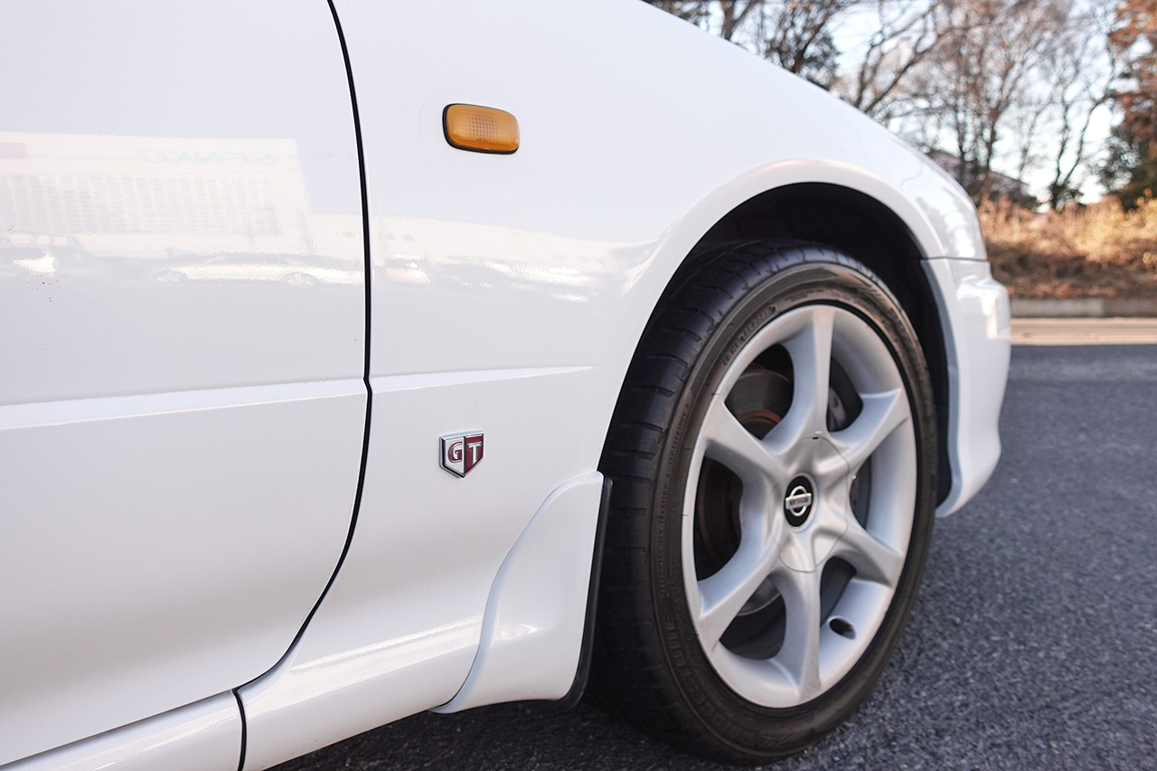 日産 スカイラインクーペ 