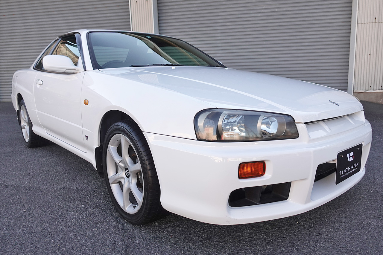 日産 スカイラインクーペ 