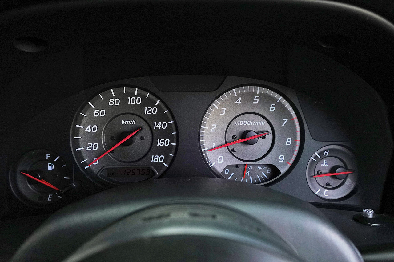 日産 スカイラインクーペ 
