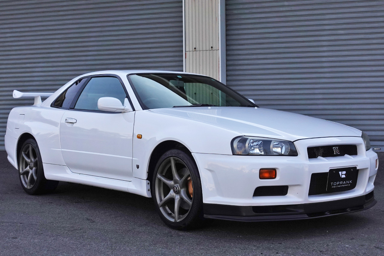 日産 スカイラインGT-R GT-R