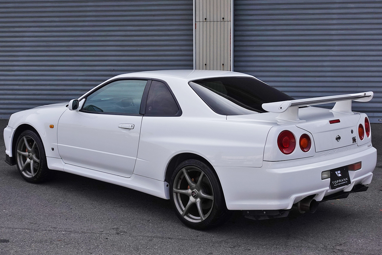 日産 スカイラインGT-R GT-R