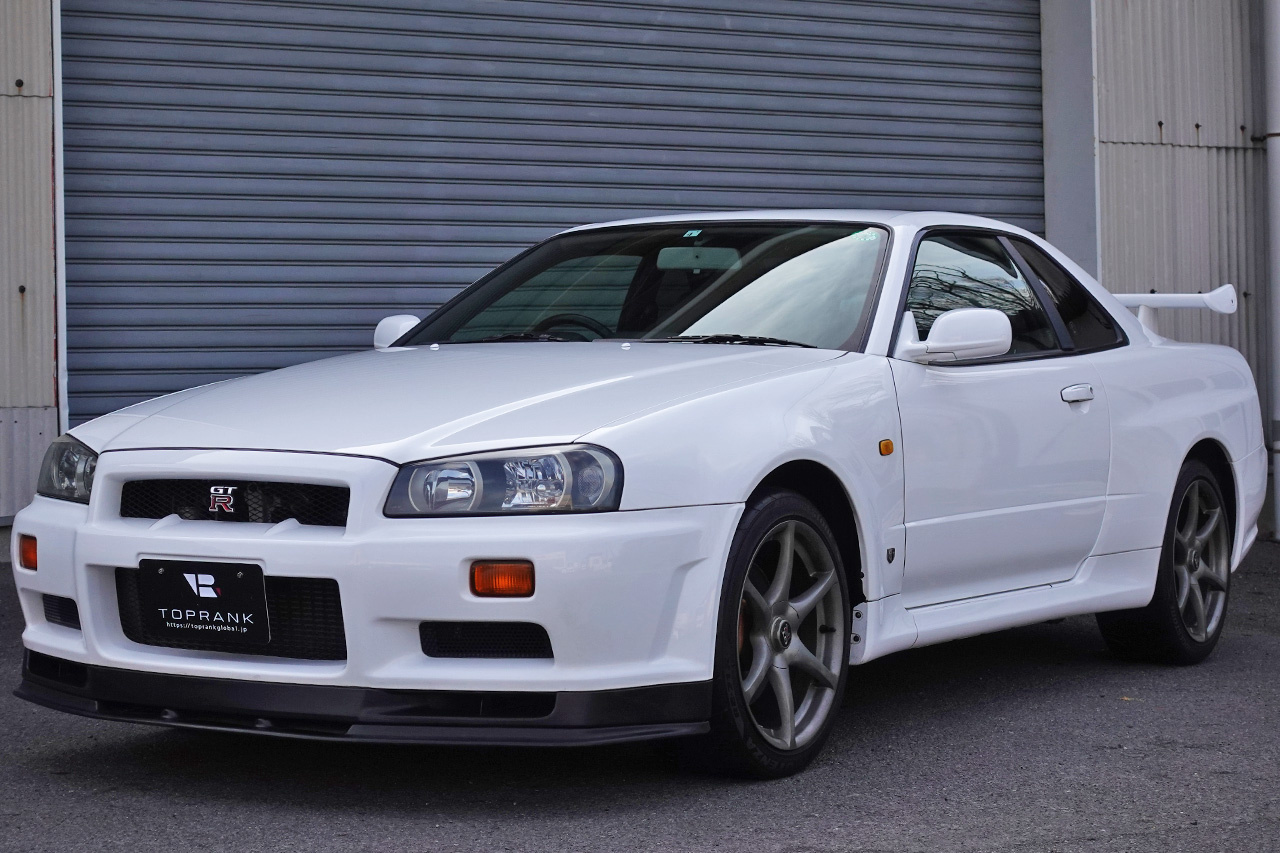日産 スカイラインGT-R GT-R