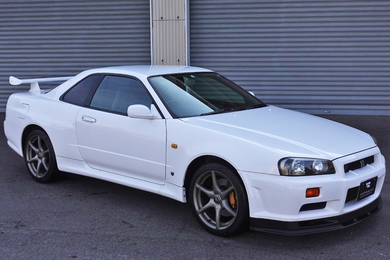 日産 スカイラインGT-R GT-R