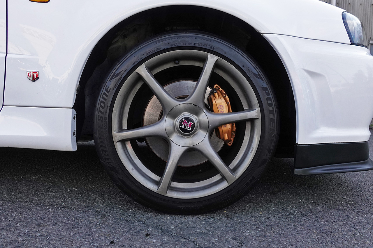 日産 スカイラインGT-R GT-R