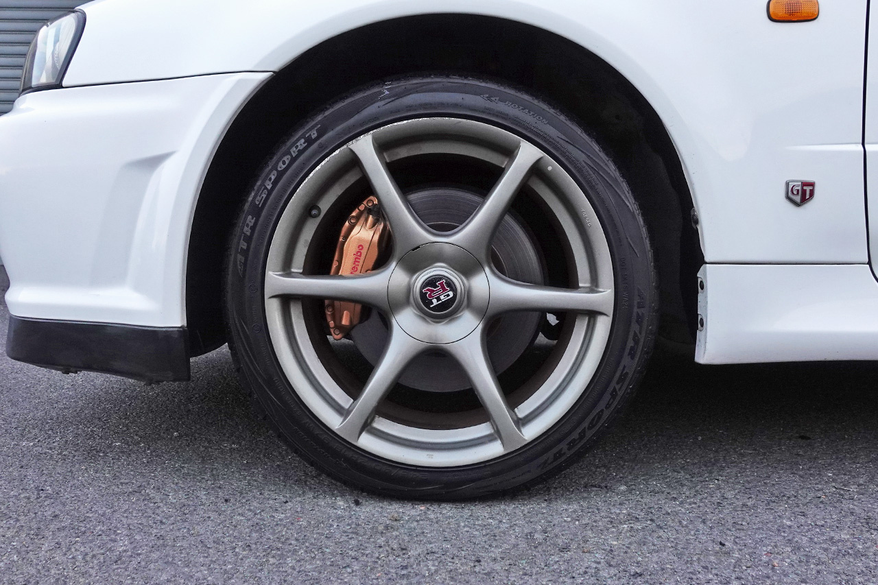 日産 スカイラインGT-R 
