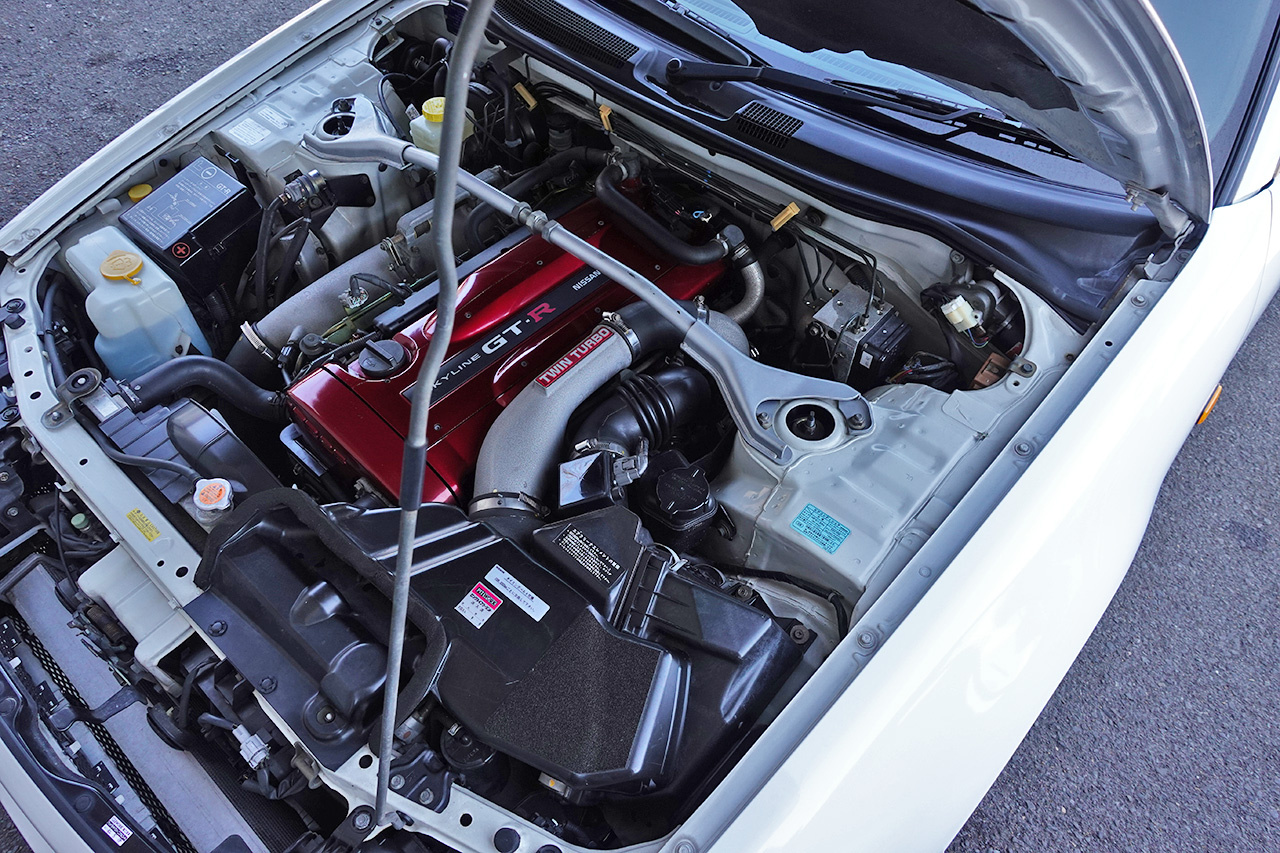 日産 スカイラインGT-R 
