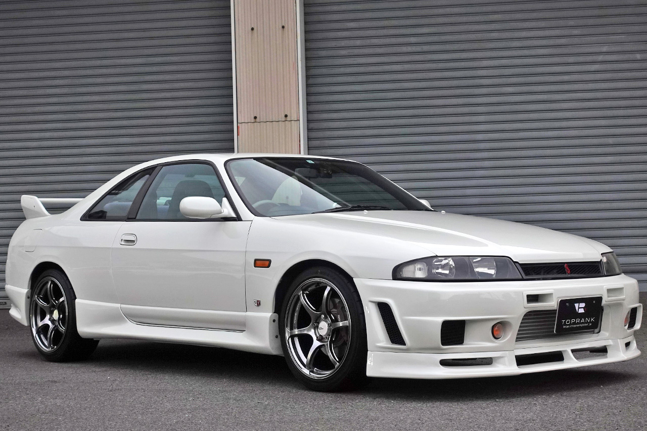 日産 スカイラインクーペ 
