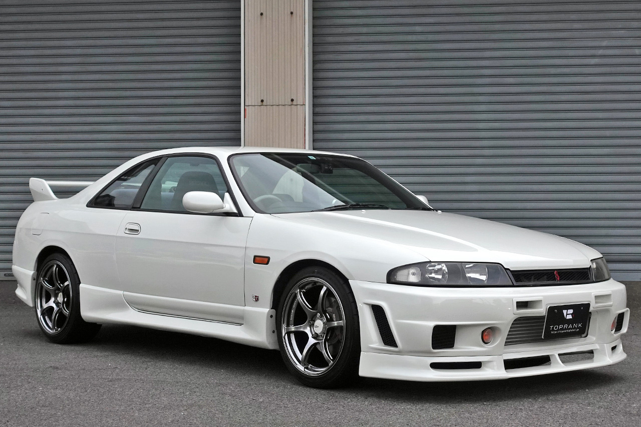 日産 スカイラインクーペ 