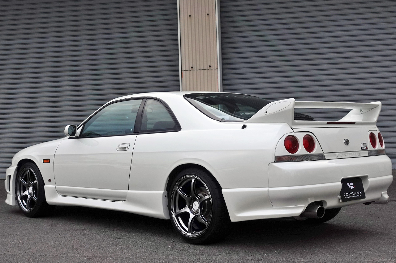 日産 スカイラインクーペ 
