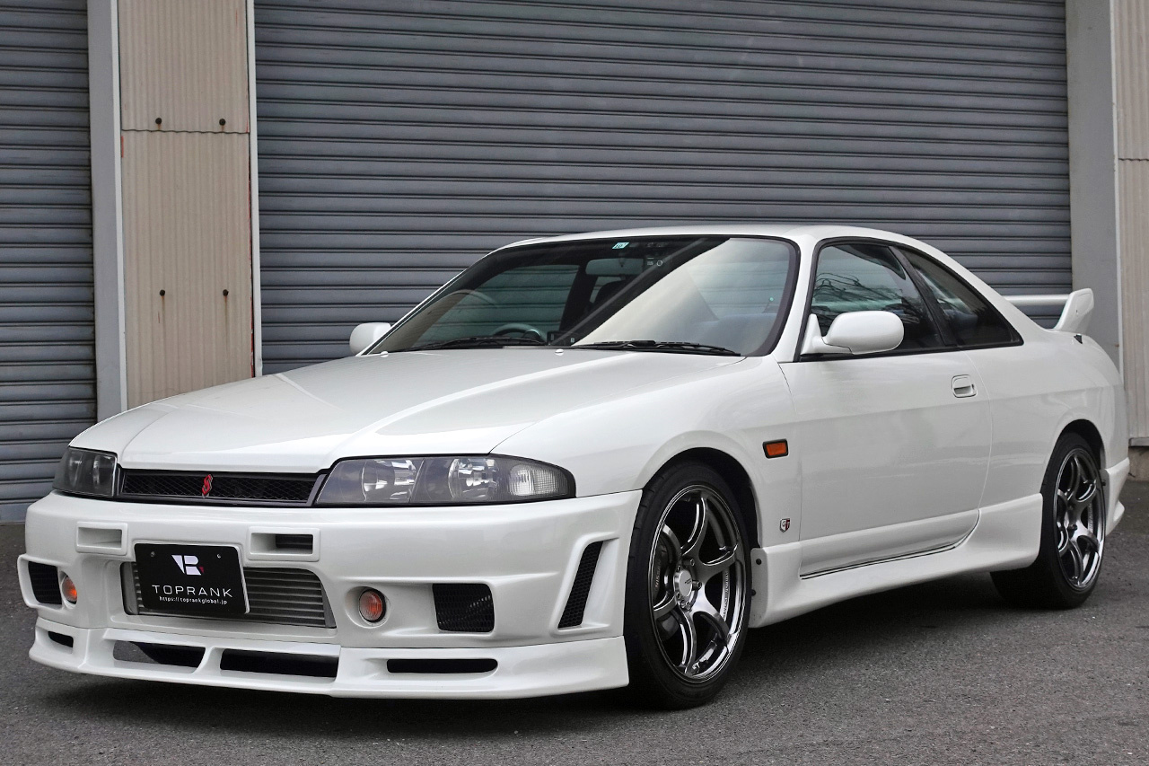 日産 スカイラインクーペ 