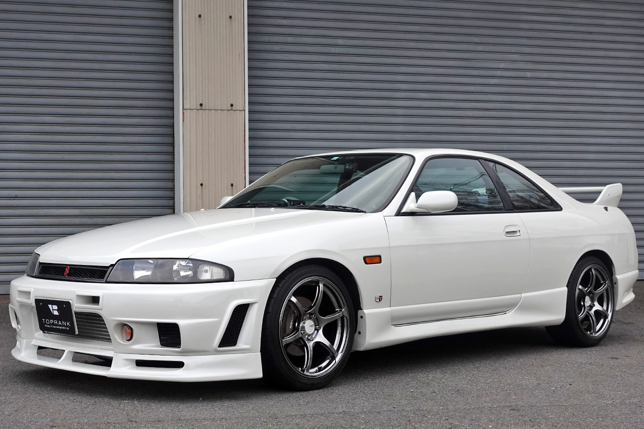 日産 スカイラインクーペ 