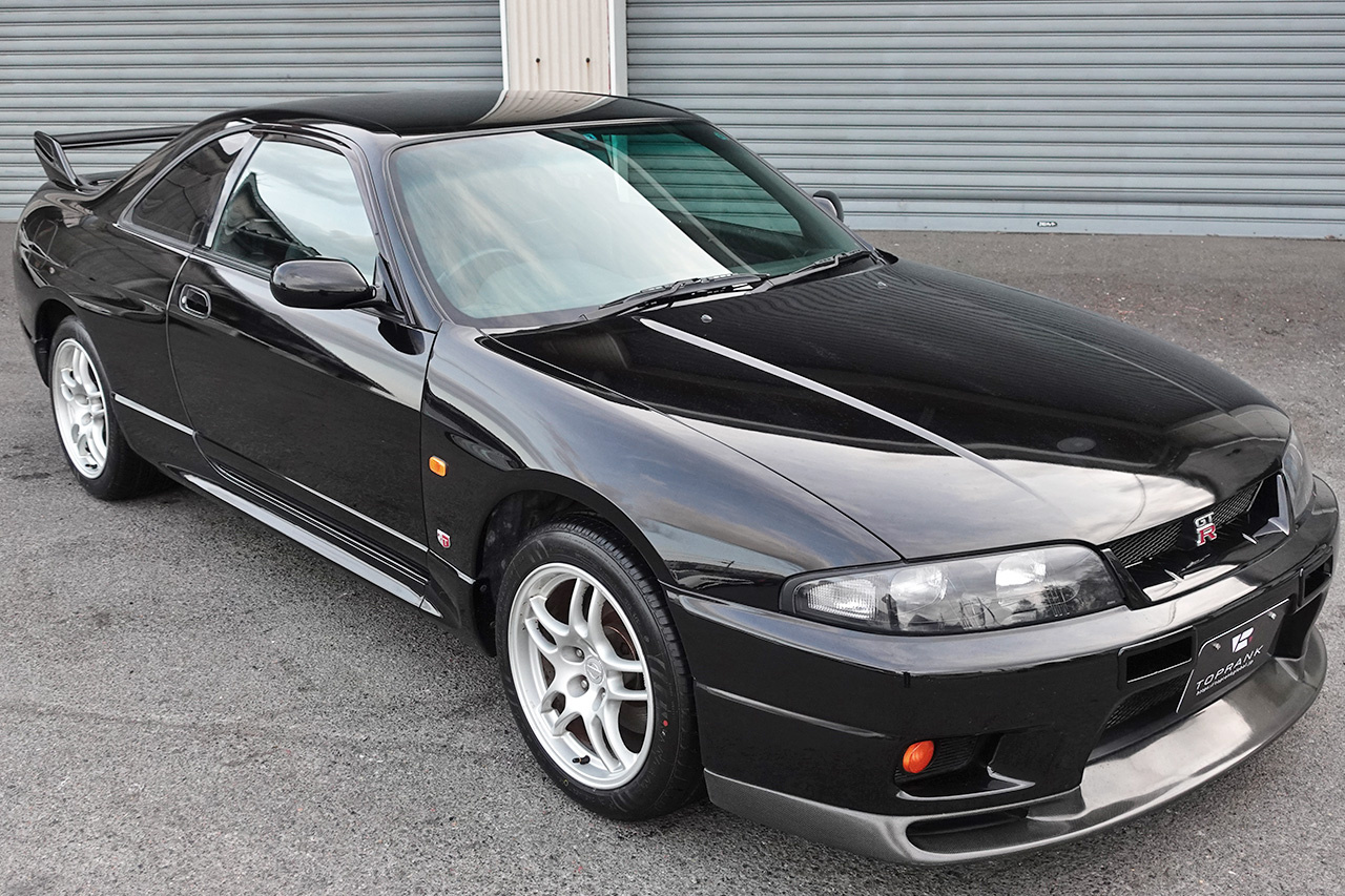 日産 スカイラインGT-R 