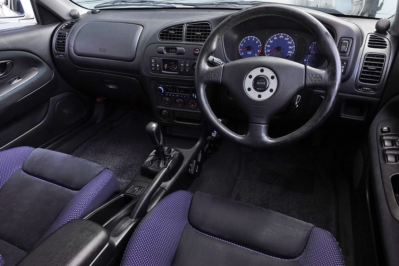 三菱 ランサーエボリューション GSR エボⅥ