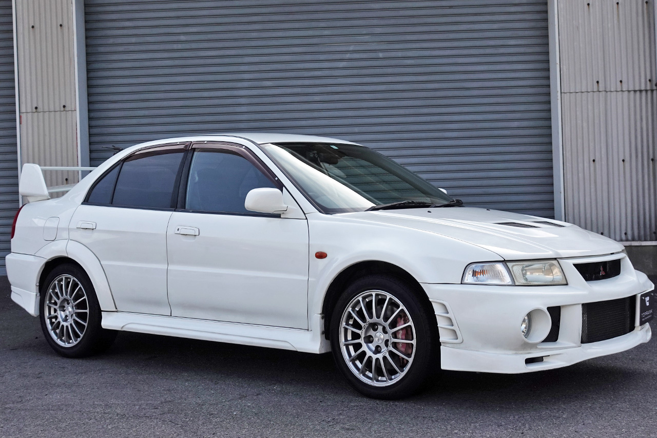 三菱 ランサーエボリューション GSR エボⅥ