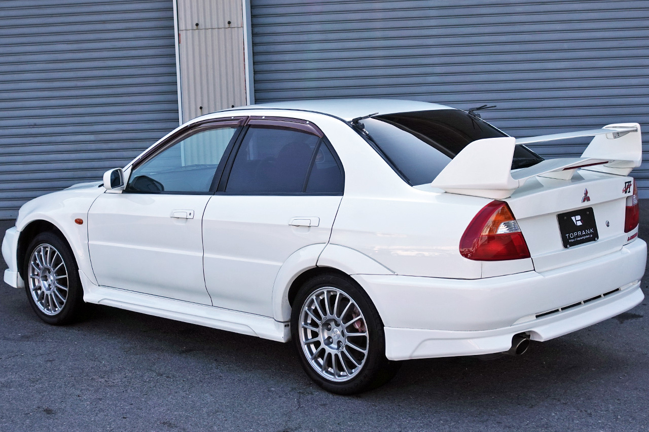 三菱 ランサーエボリューション GSR エボⅥ