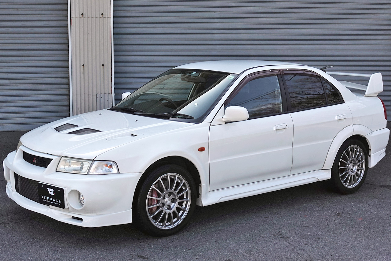三菱 ランサーエボリューション GSR エボⅥ