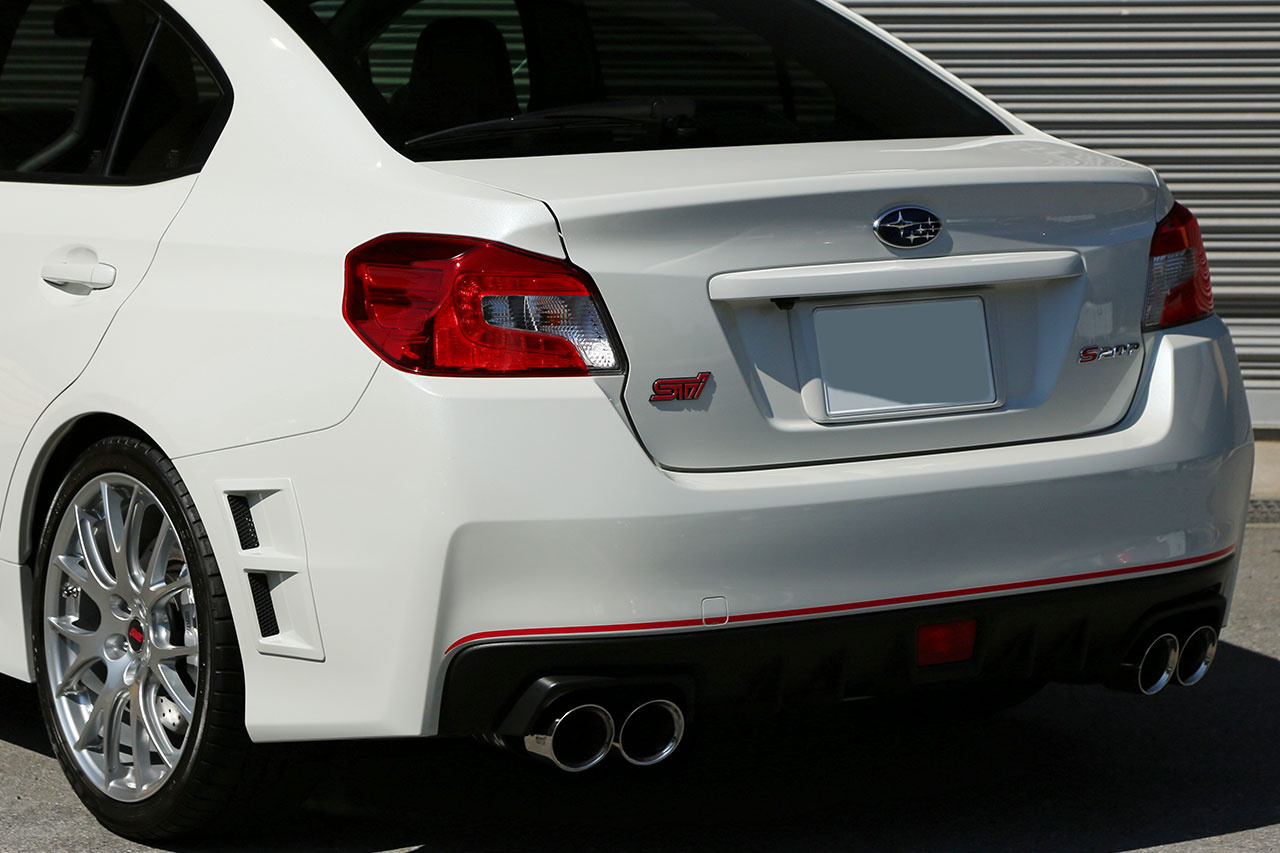 スバル WRX STI S207