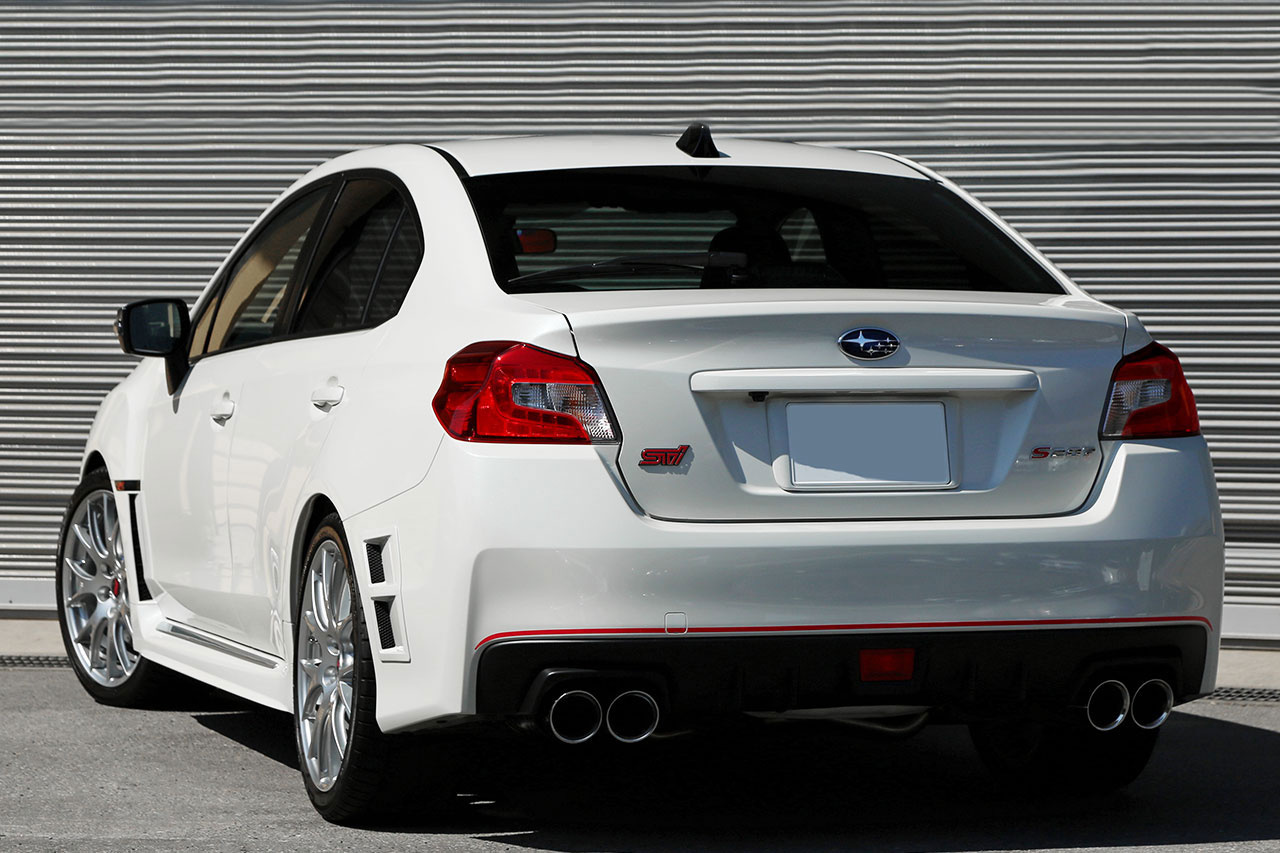 スバル WRX STI S207