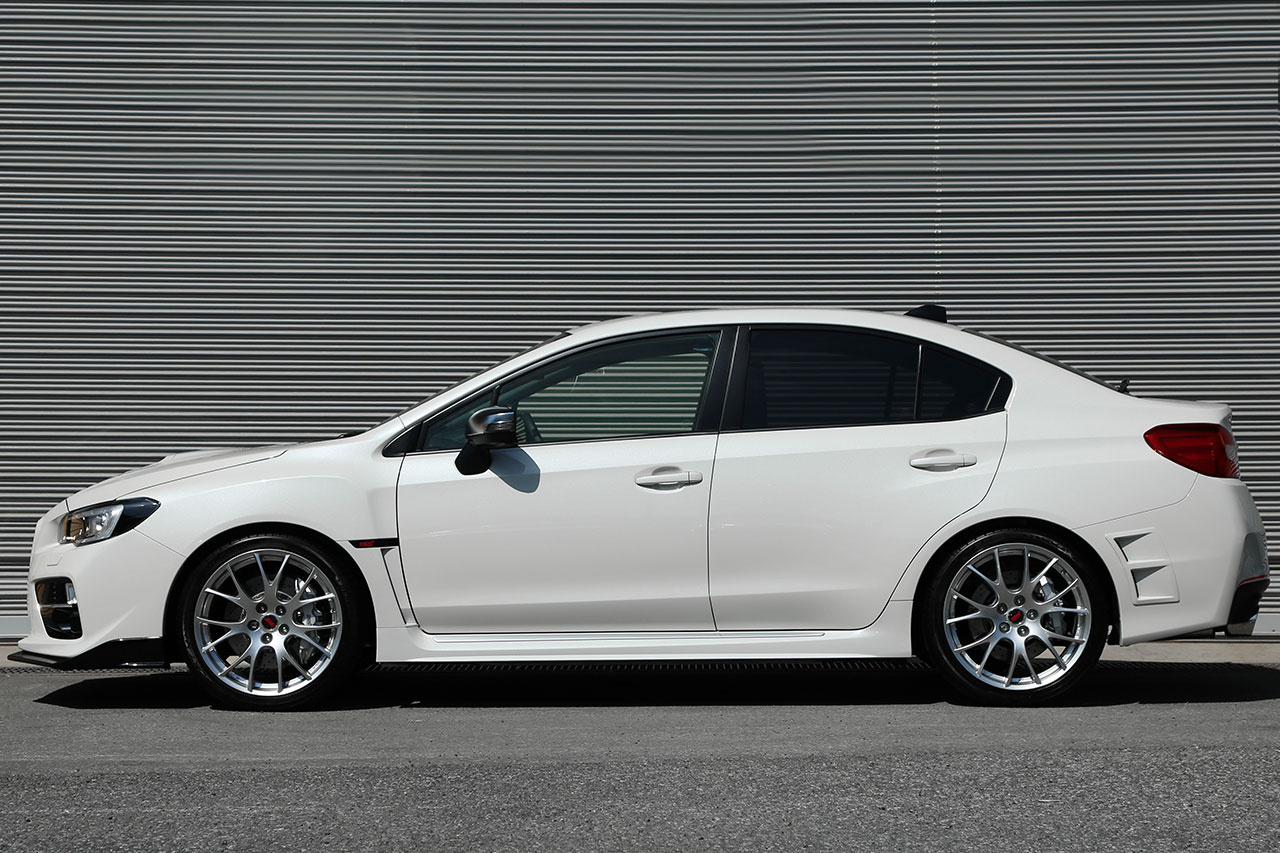 スバル WRX STI S207