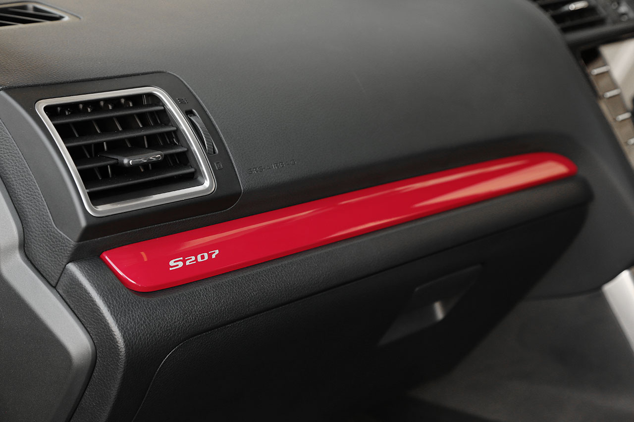 スバル WRX STI S207