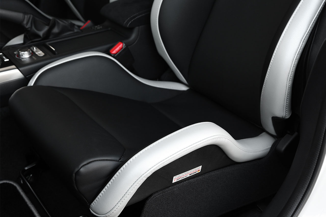 スバル WRX STI S207