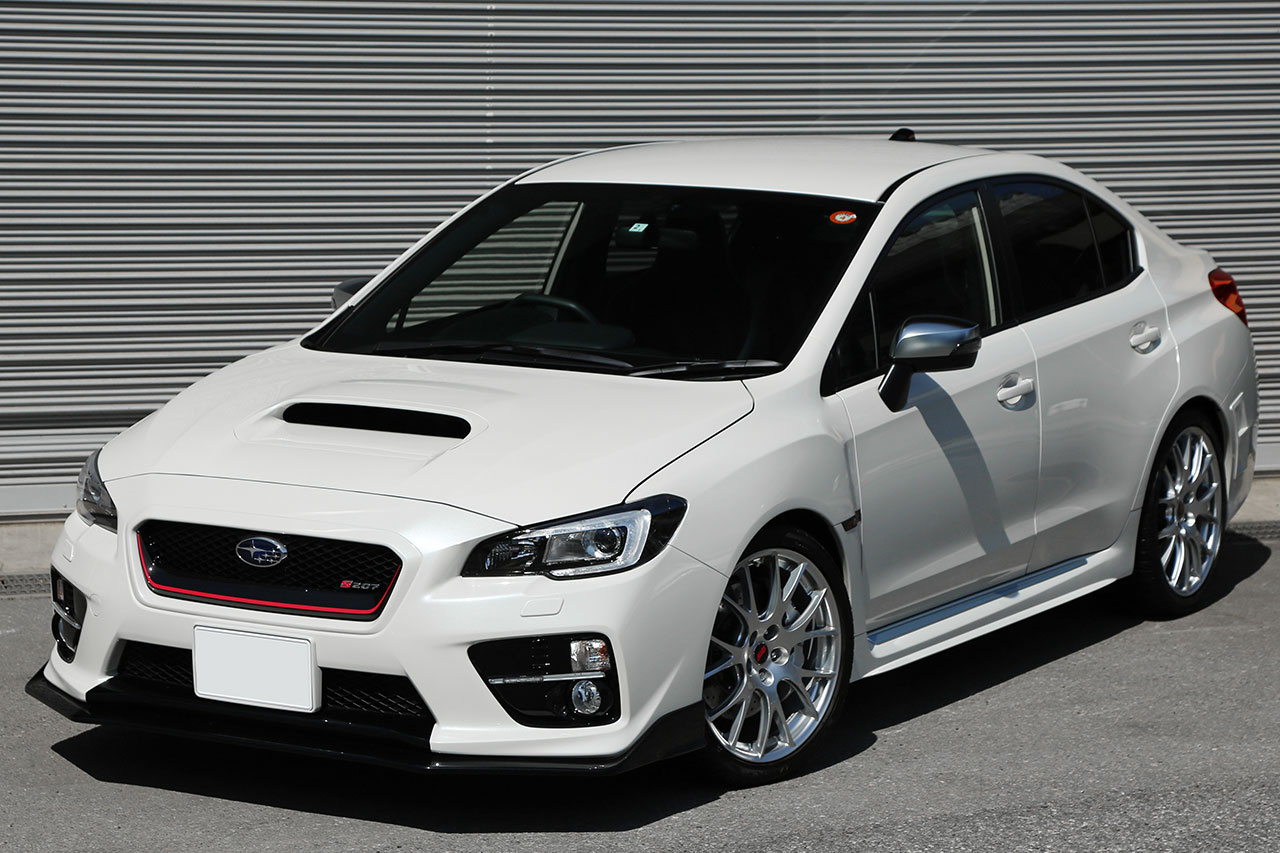 スバル WRX STI S207