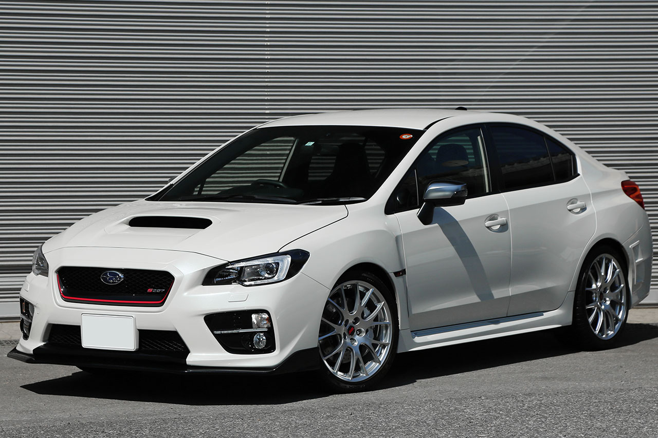 スバル WRX STI S207