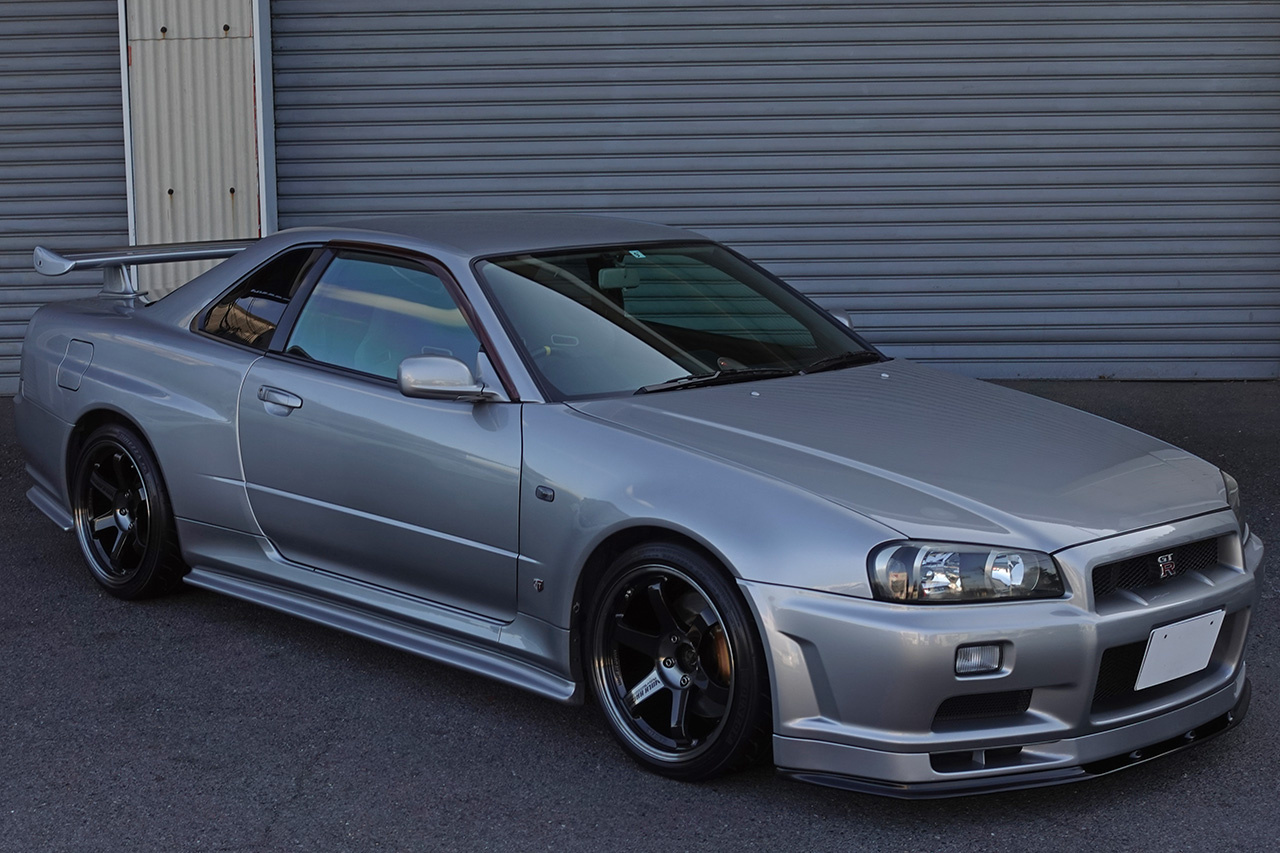 日産 スカイラインGT-R 