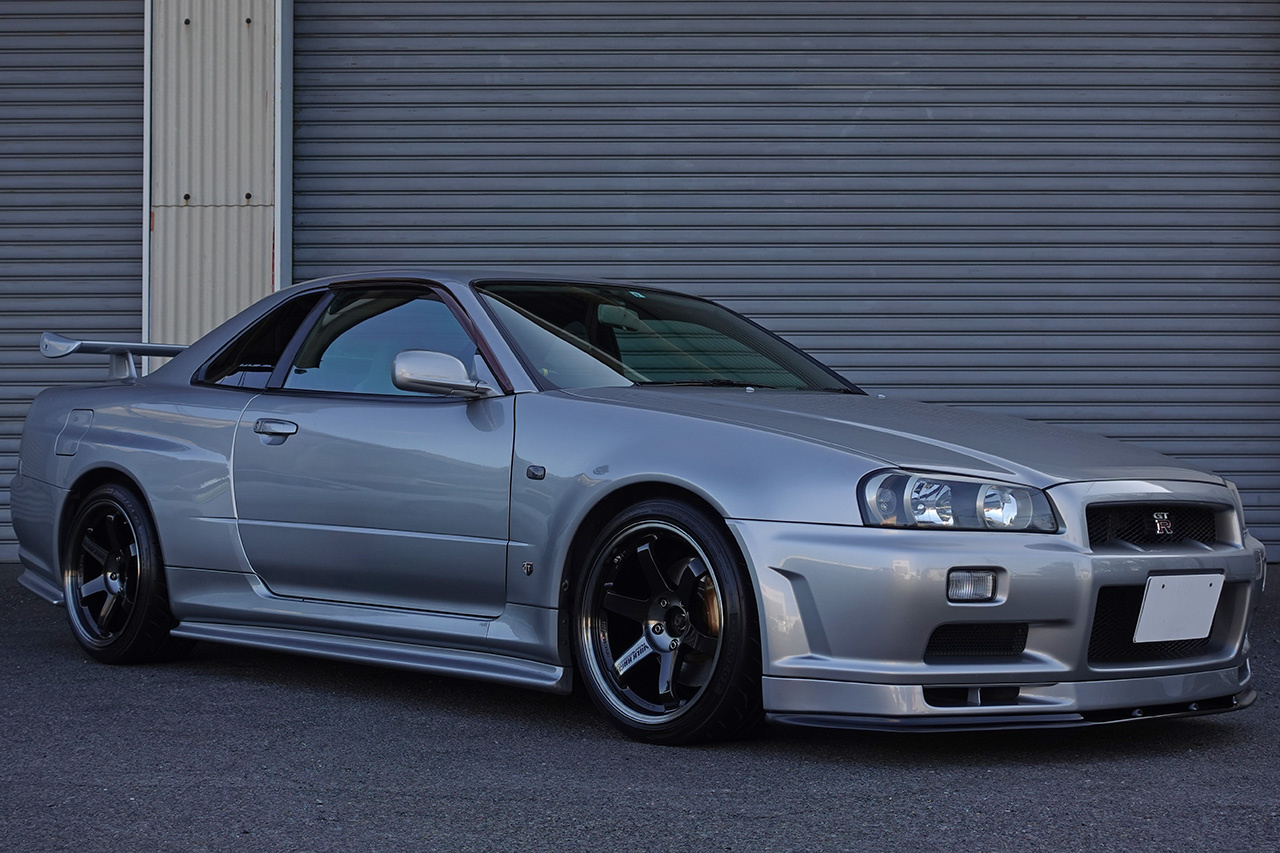 日産 スカイラインGT-R 