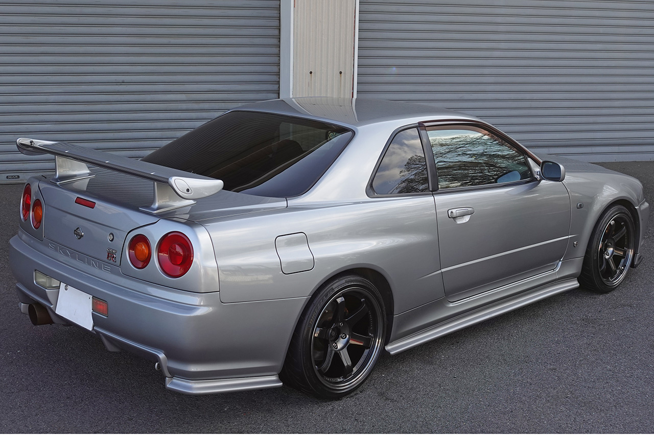 日産 スカイラインGT-R 