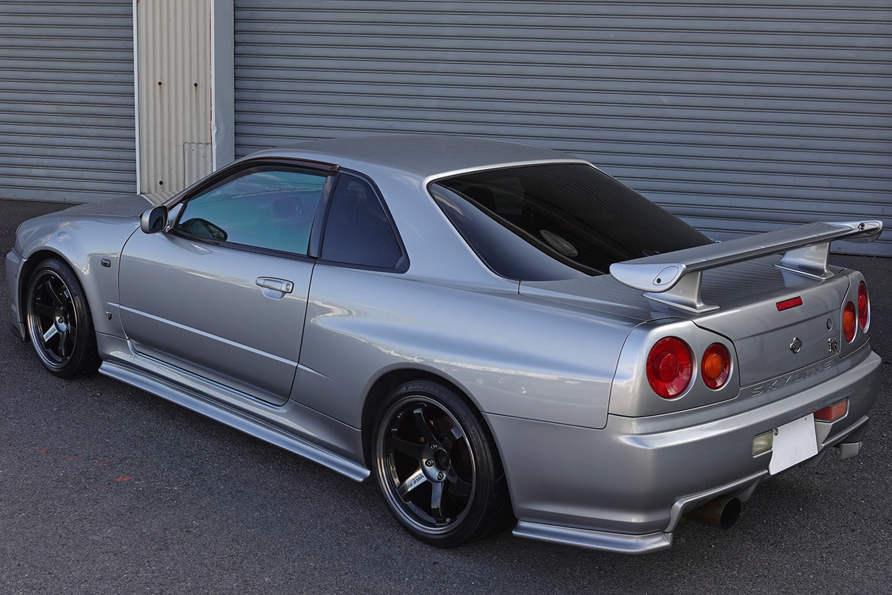 日産 スカイラインGT-R 