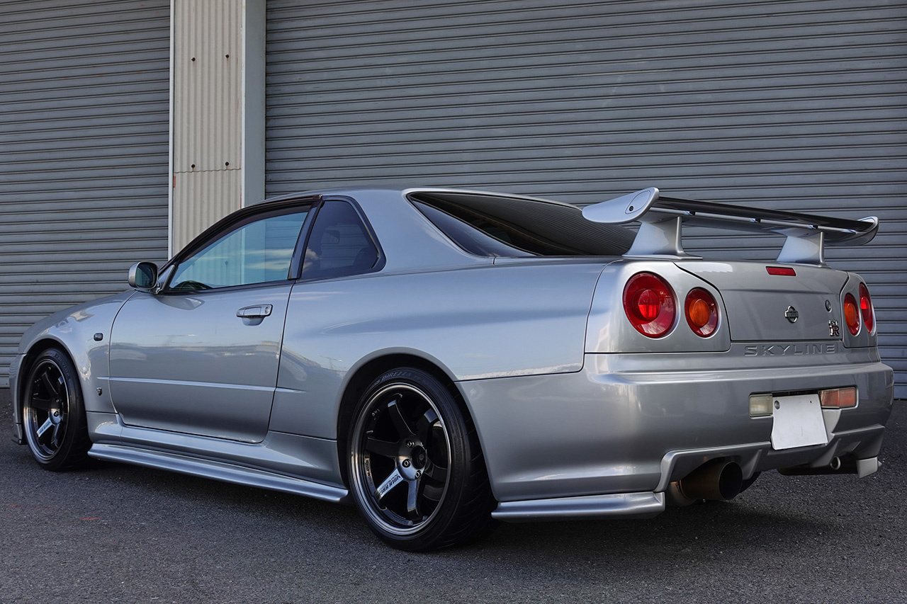 日産 スカイラインGT-R 