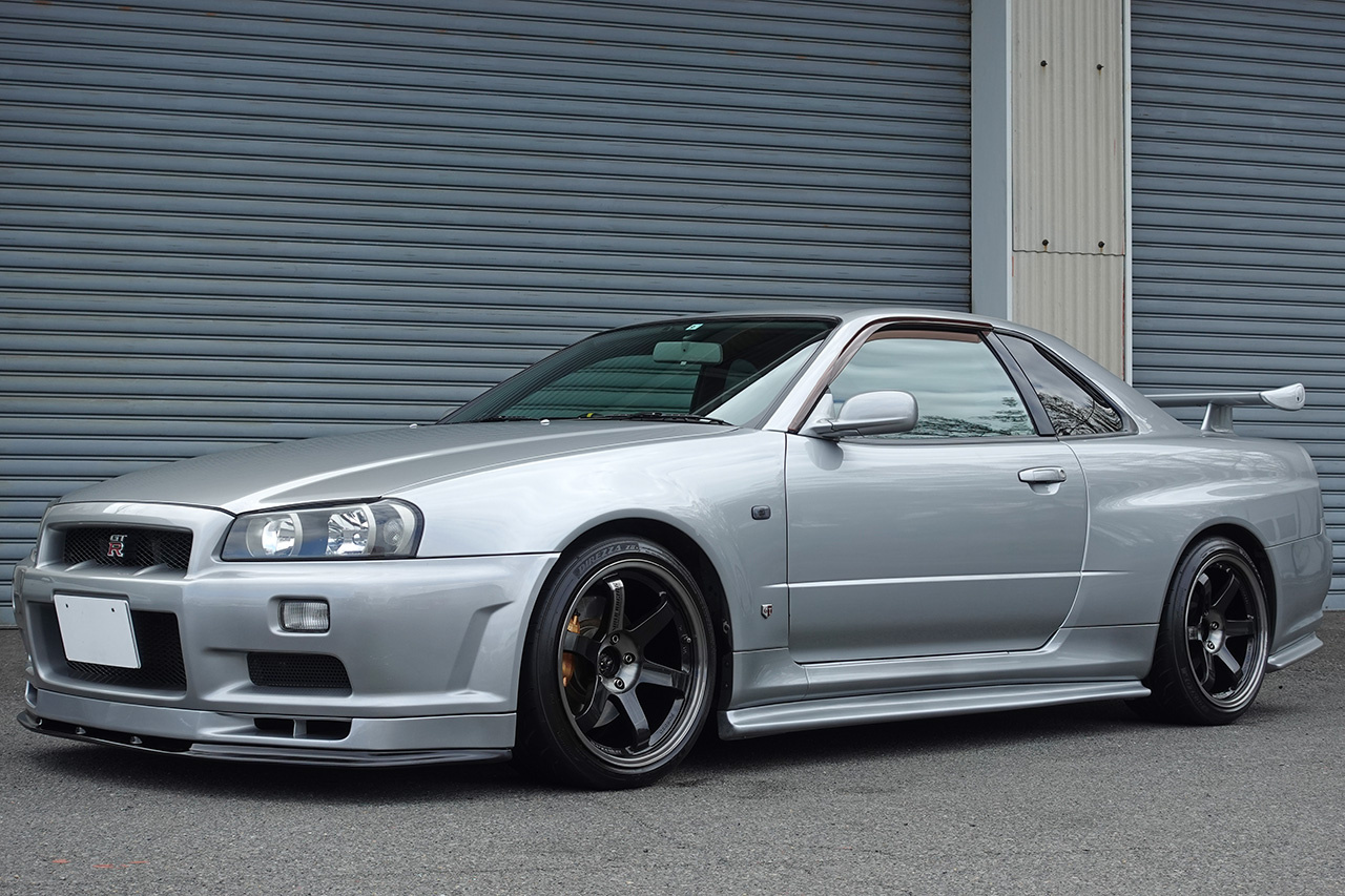 日産 スカイラインGT-R 