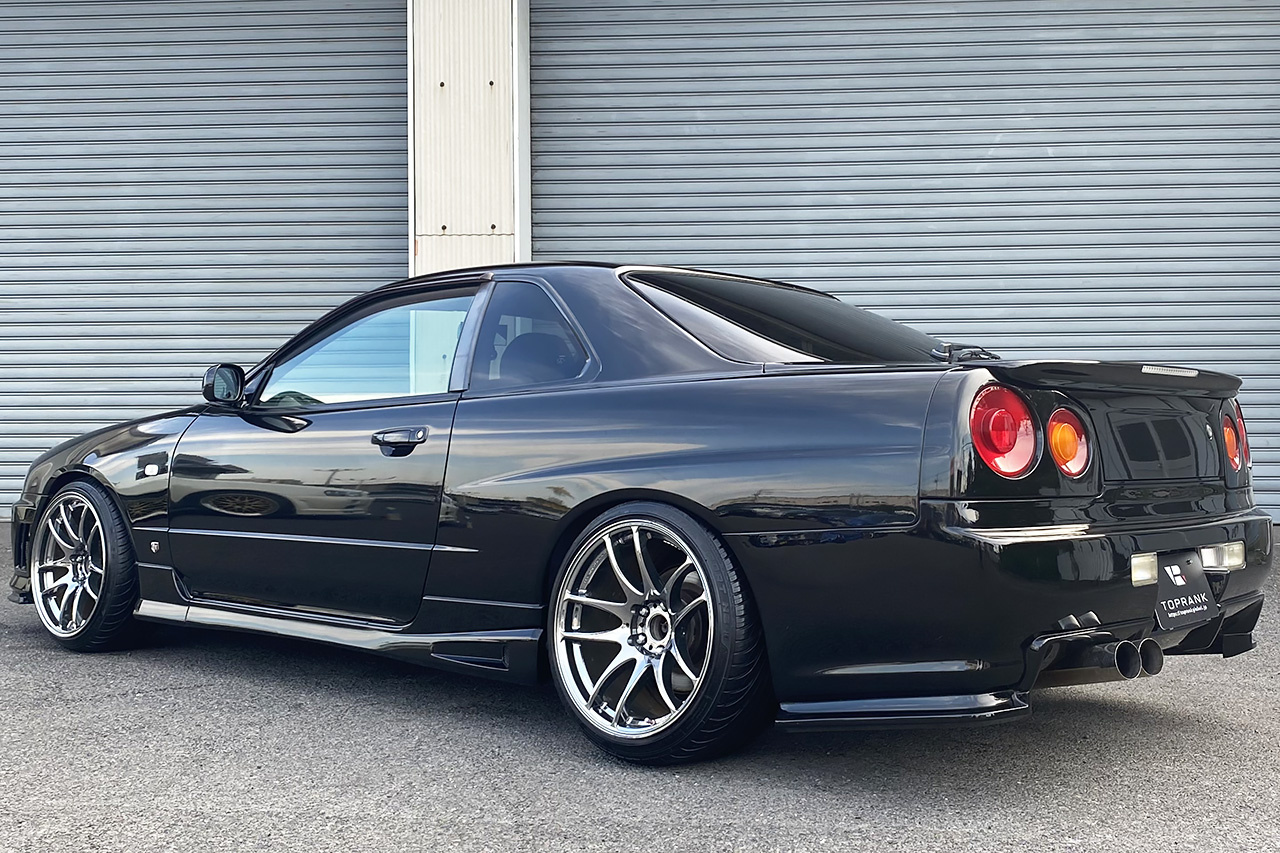 日産 スカイラインクーペ 