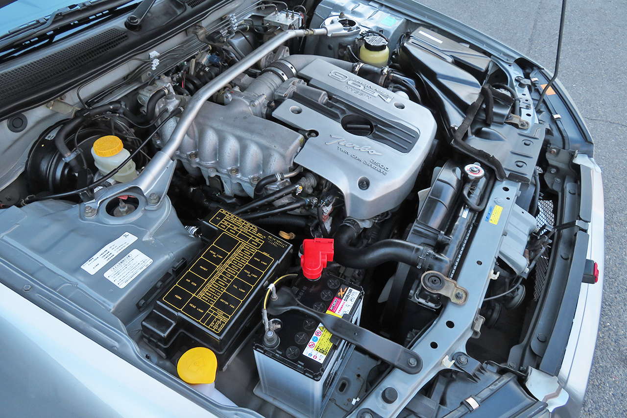 日産 スカイラインクーペ ２５ＧＴ　ＴＵＲＢＯ クーペ