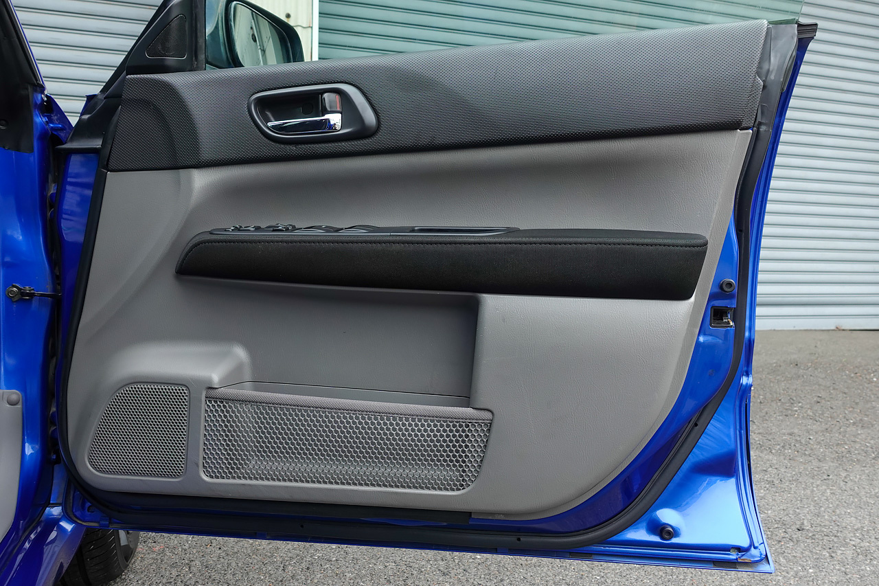 スバル フォレスター STi ver