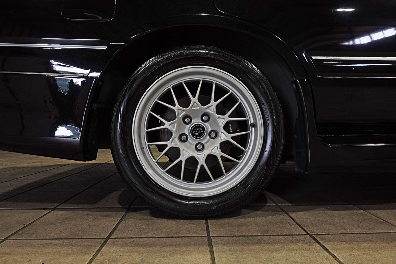 日産 ステージア 