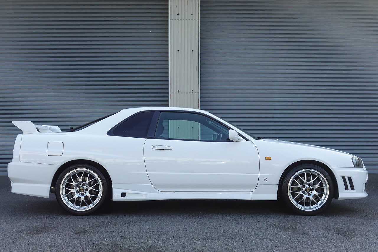 日産 スカイラインクーペ 