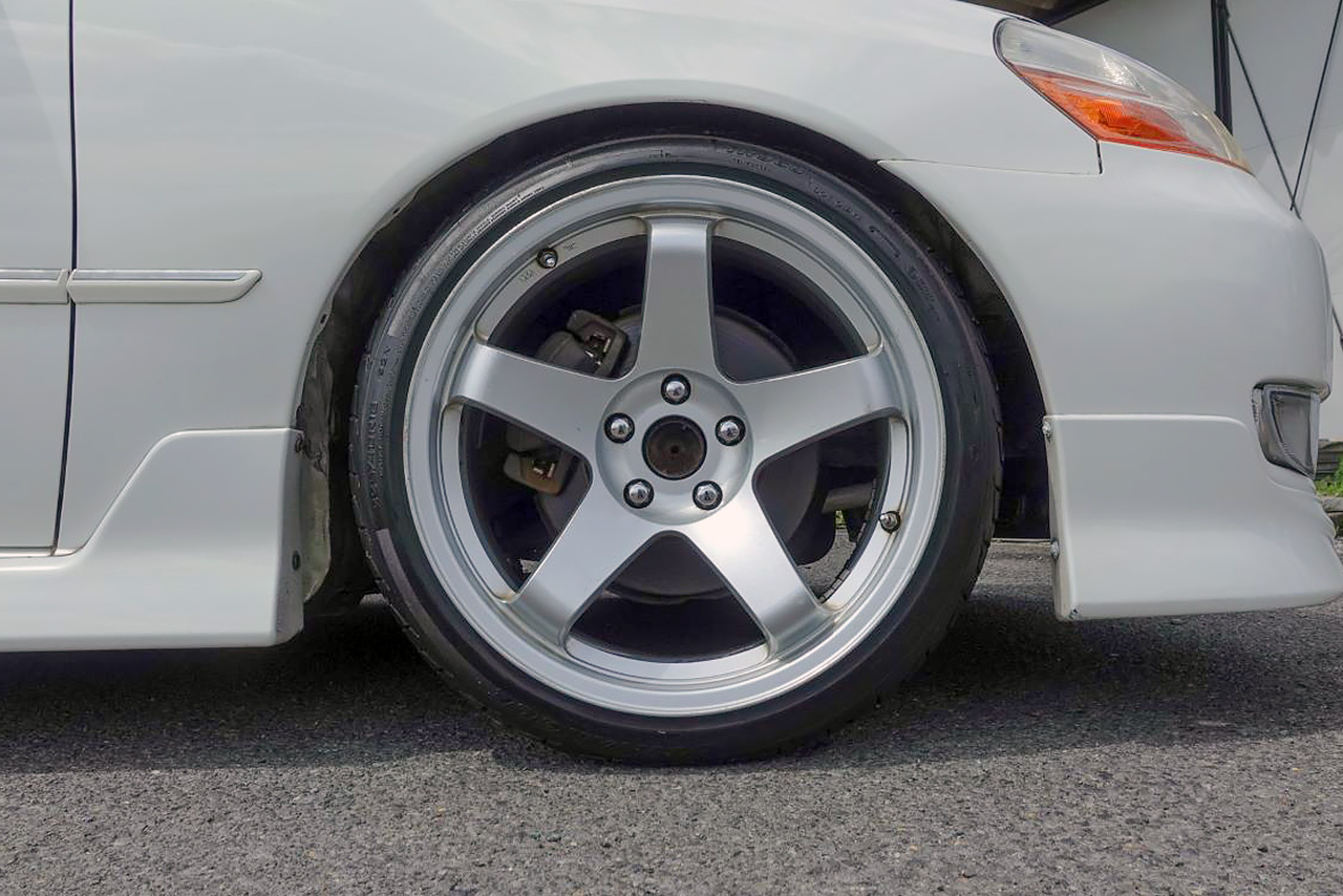 トヨタ マークIIセダン 2.5 グランデ iR-V