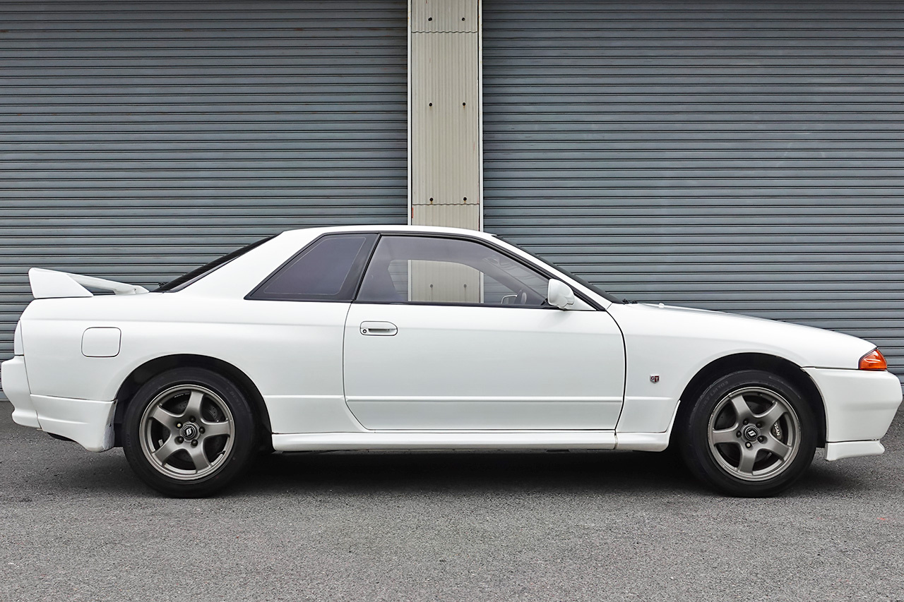 日産 スカイラインGT-R 